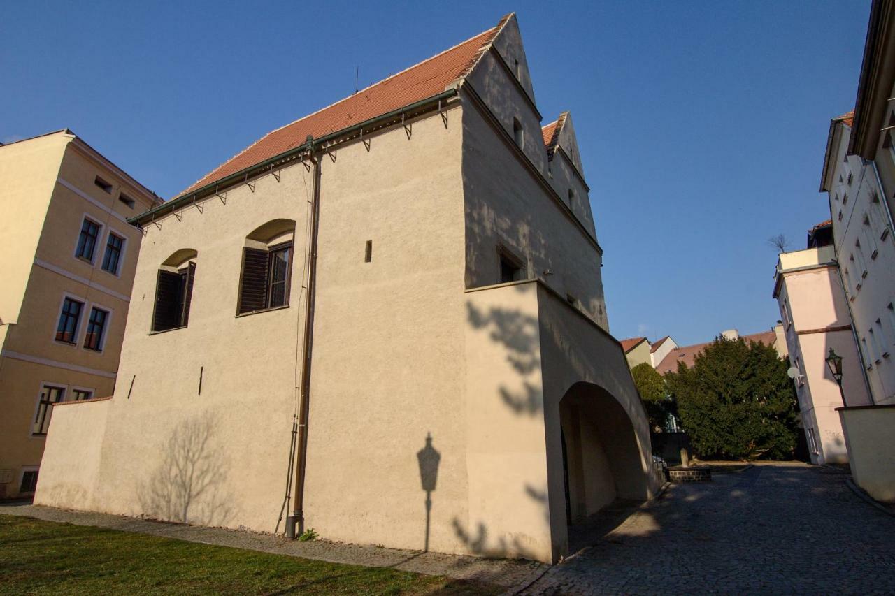 Apartman U Gotickeho Dvojcete Litomerice Exterior photo